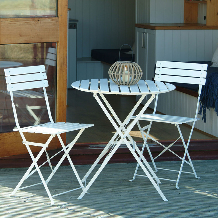 White table and chair garden furniture set Cosy Home Blog