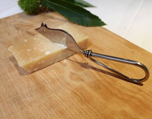 Cosy home cheese knife