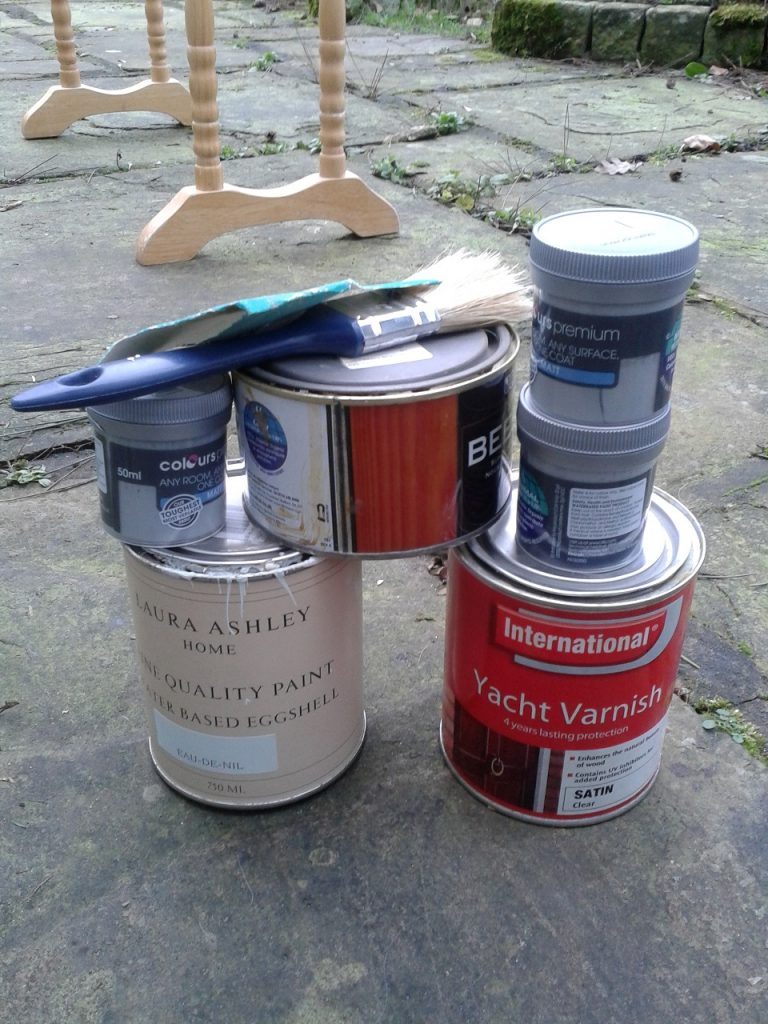 How to: create a shabby chic paint effect