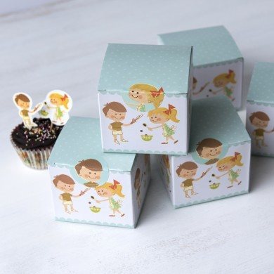 dotcomgiftshop RUSTY THE FOX CUPCAKE KIT 24 CUPCAKE CASES AND 24 TOPPERS 