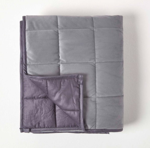 Gorgeous weighted blanket for a cosy home
