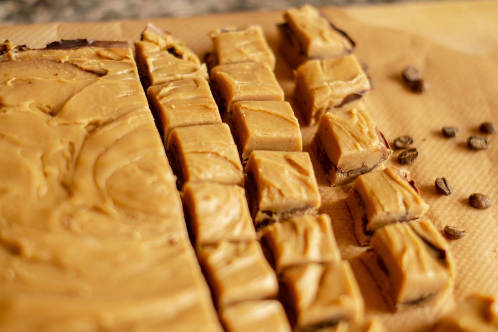 Coffee chocolate fudge that's easy to make at home
